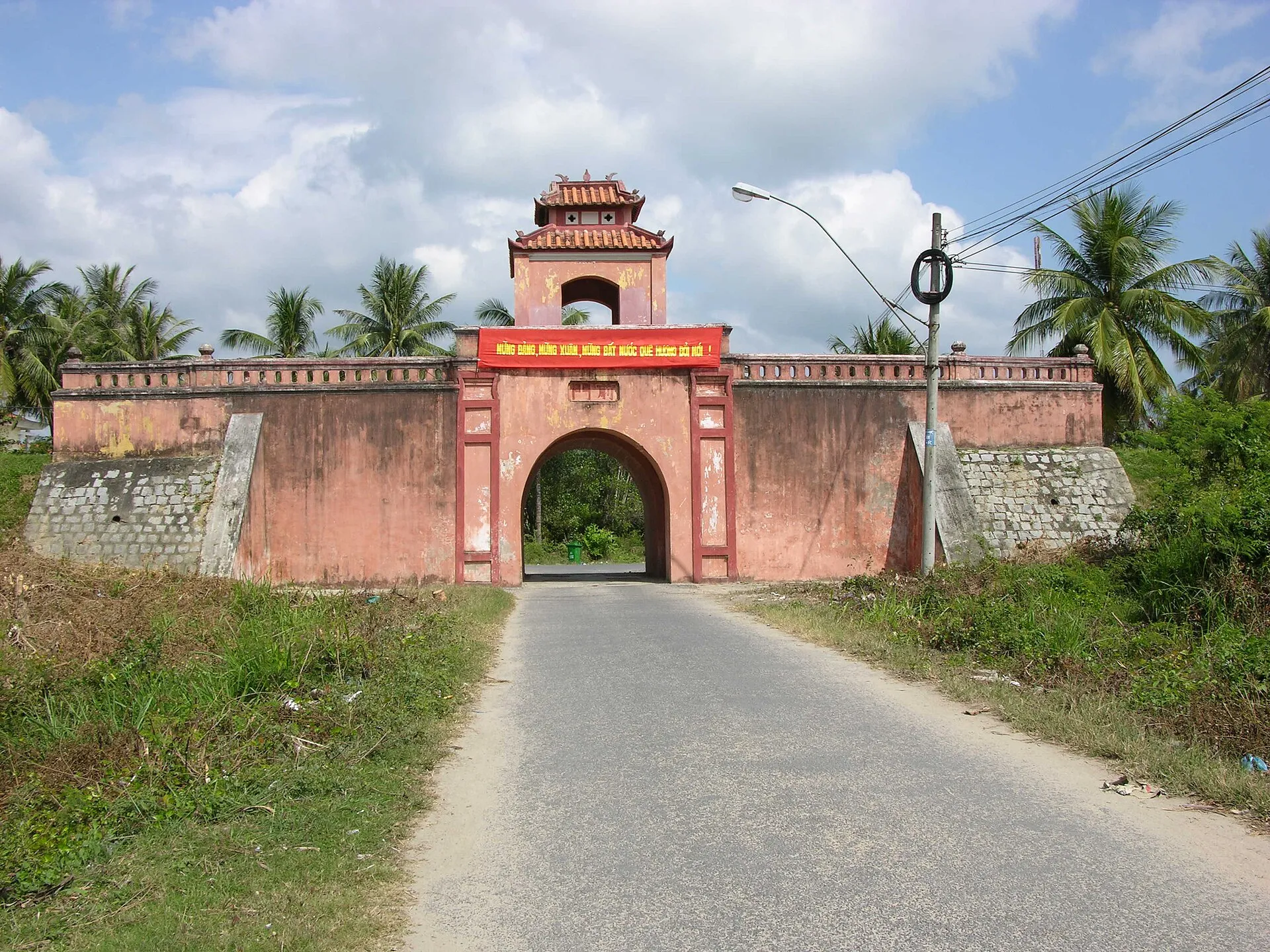 Dien Khanh Citadel