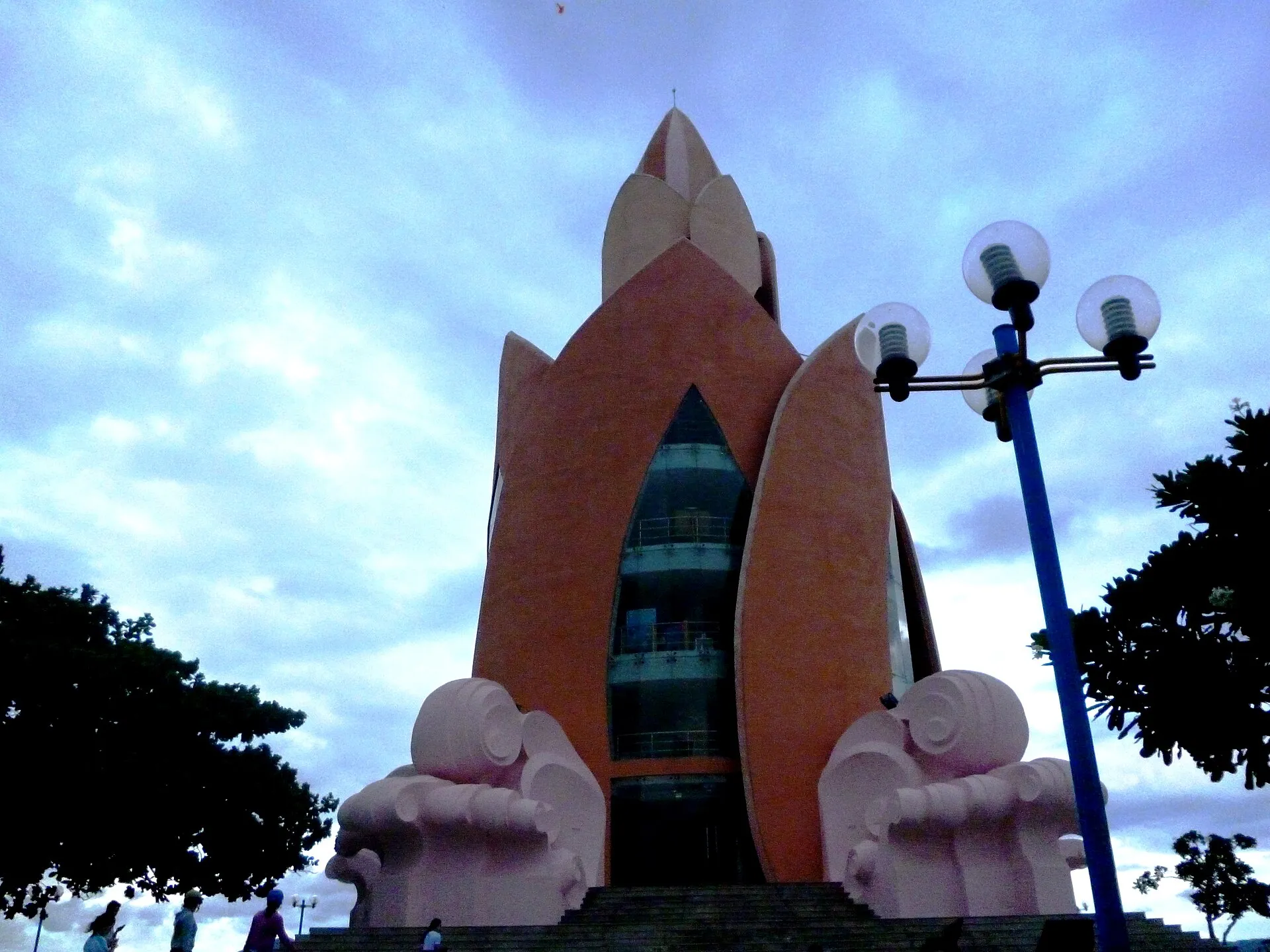 Common Tourist Traps in Nha Trang